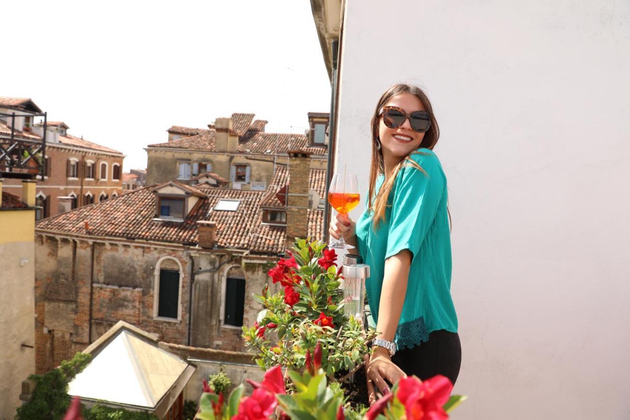 Elegant Terrace Apartment Near Piazza San Marco Last Floor No Lift Venedik Dış mekan fotoğraf