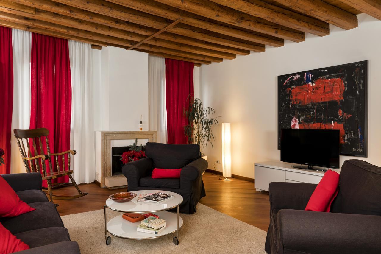 Elegant Terrace Apartment Near Piazza San Marco Last Floor No Lift Venedik Dış mekan fotoğraf