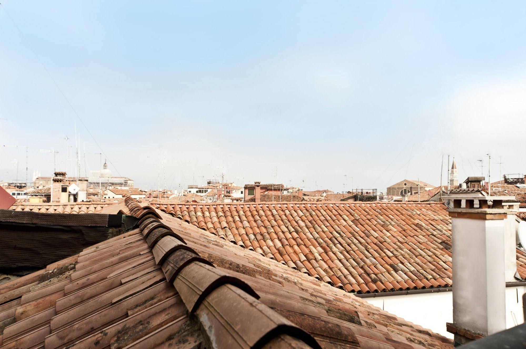 Elegant Terrace Apartment Near Piazza San Marco Last Floor No Lift Venedik Dış mekan fotoğraf