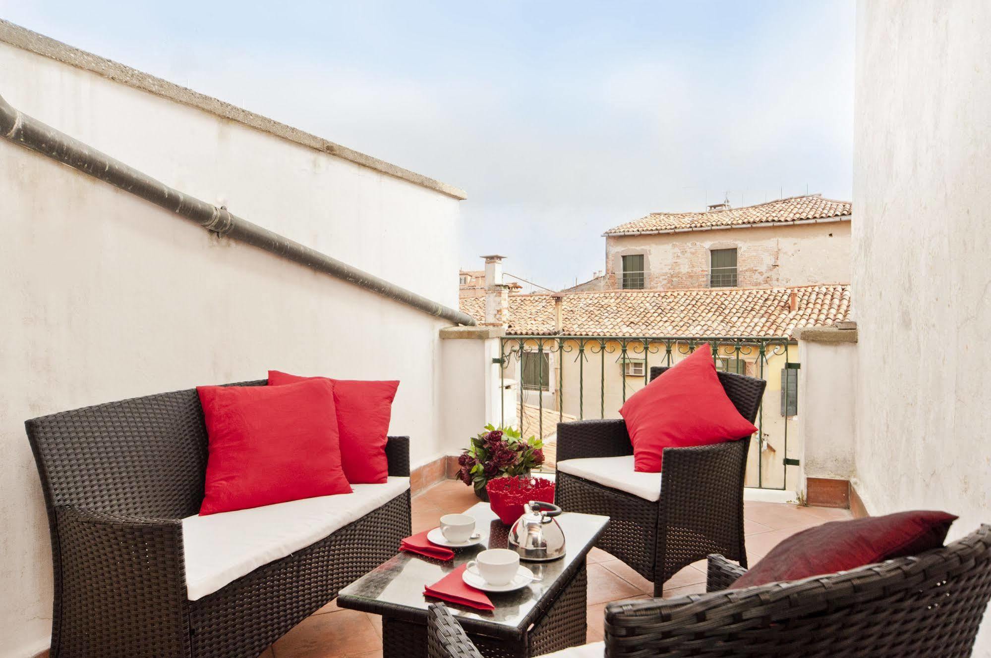Elegant Terrace Apartment Near Piazza San Marco Last Floor No Lift Venedik Dış mekan fotoğraf